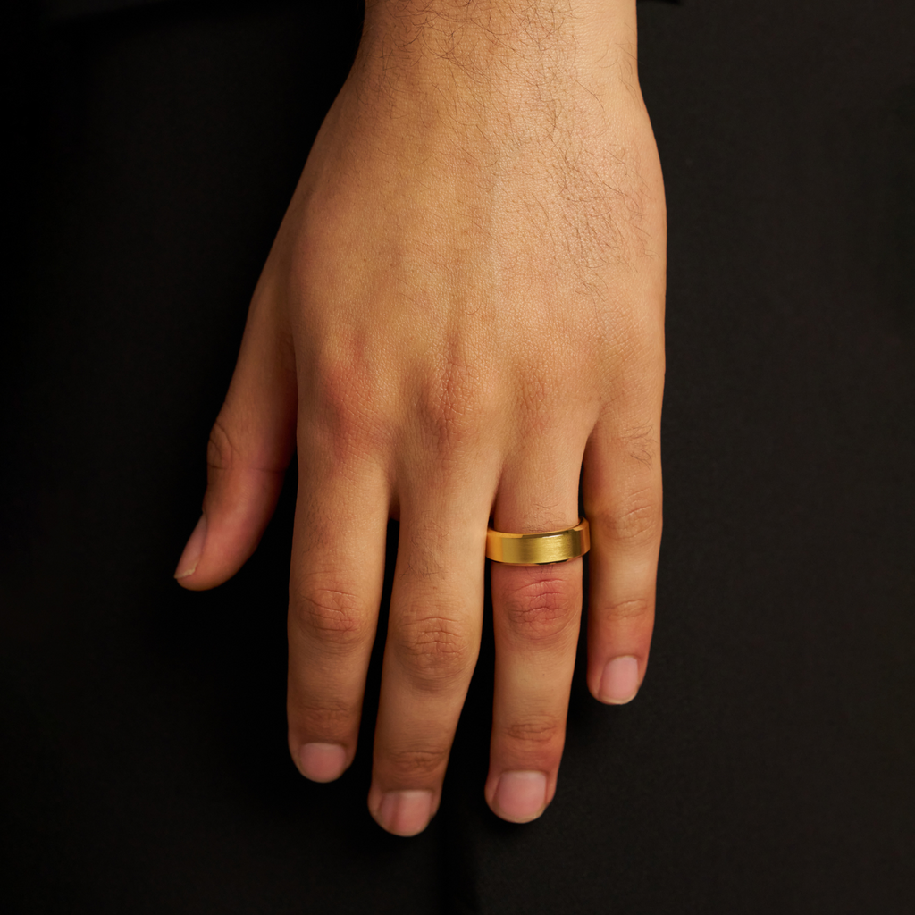 Bevelled Ring (Gold) 8mm | 18ct Gold Tungsten